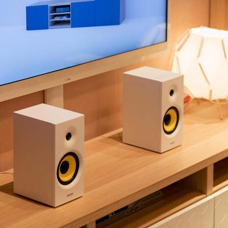 Αυτοενισχυόμενα Ηχεία Edifier 2 Δρόμων R1080BT 24W (Ζεύγος) Λευκά